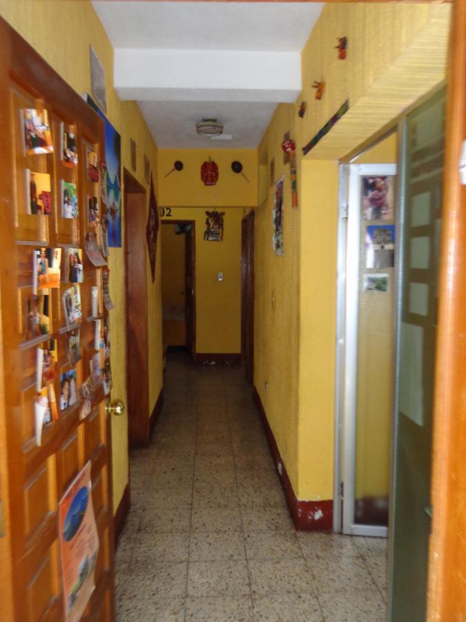 Hotel Encuentro Del Viajero Panajachel Exterior foto