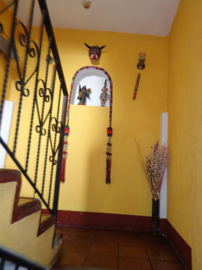 Hotel Encuentro Del Viajero Panajachel Exterior foto